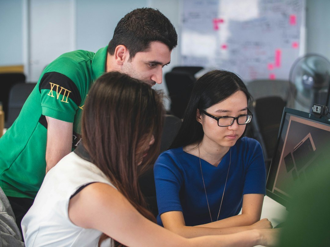 spanish coding students